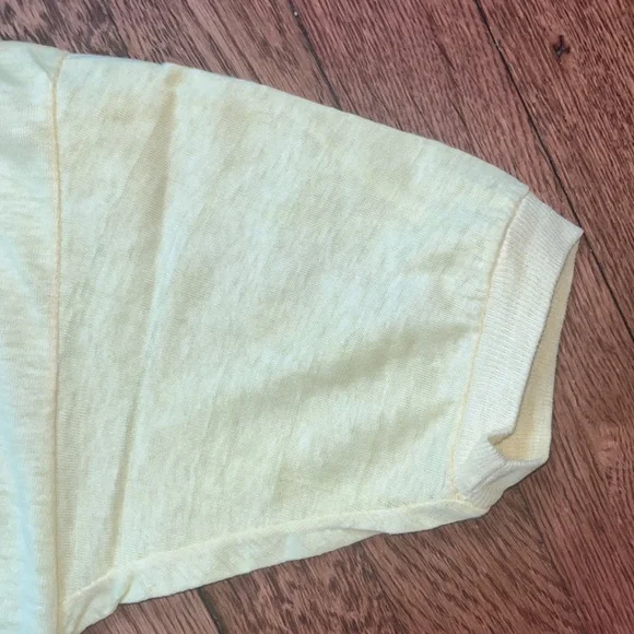 Elvis Presley Vintage concert T-shirt, yellow, banded short sleeve - Picture 4 of 6